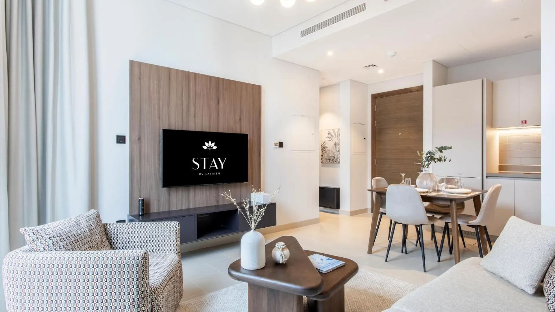 Stay By Latinem Luxury 1Br Holiday Home Cv A2705 Near Dubai Mall Apartment